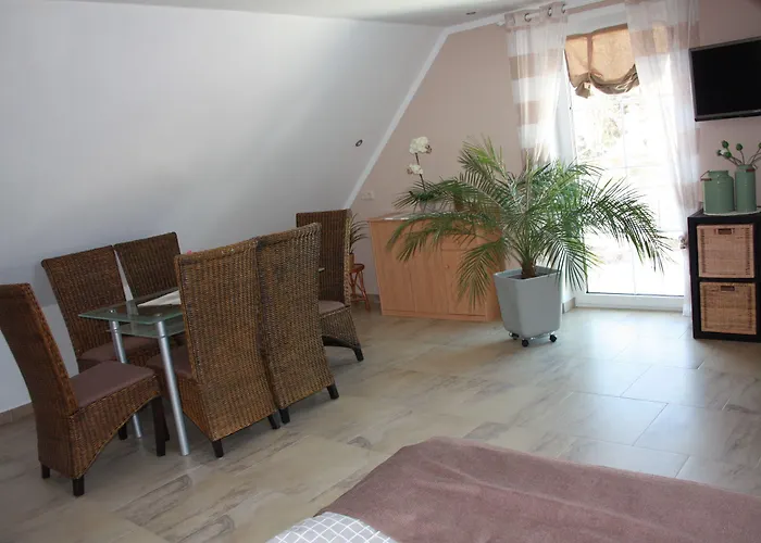 Romantik Apartmanhotel 3*